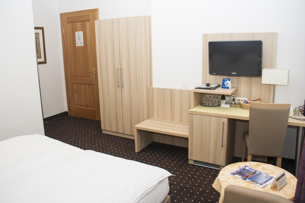 Hotel Haus Berlin Bonn Rom bilde