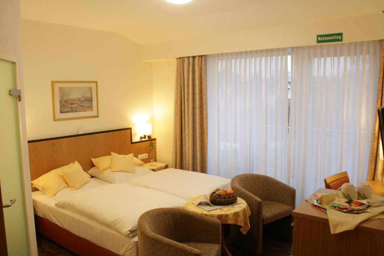 Hotel Haus Berlin Bonn Eksteriør bilde